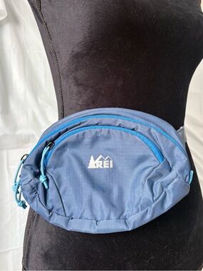 REI Blue Waist Fanny Pack
